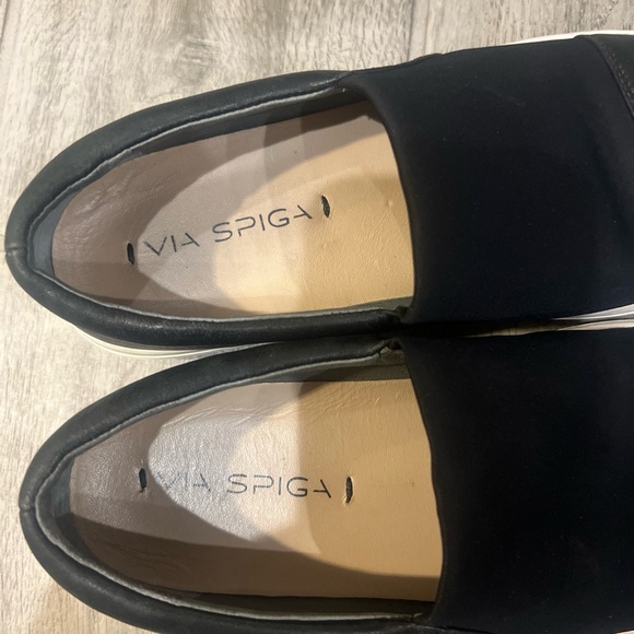Via Spiga Black Sneakers with Slip-On Design and Thick Sole - Picture 6 of 10